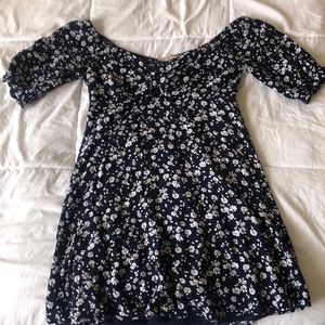 Cute Dress for a Hot Day! Perfect with a cute hat.